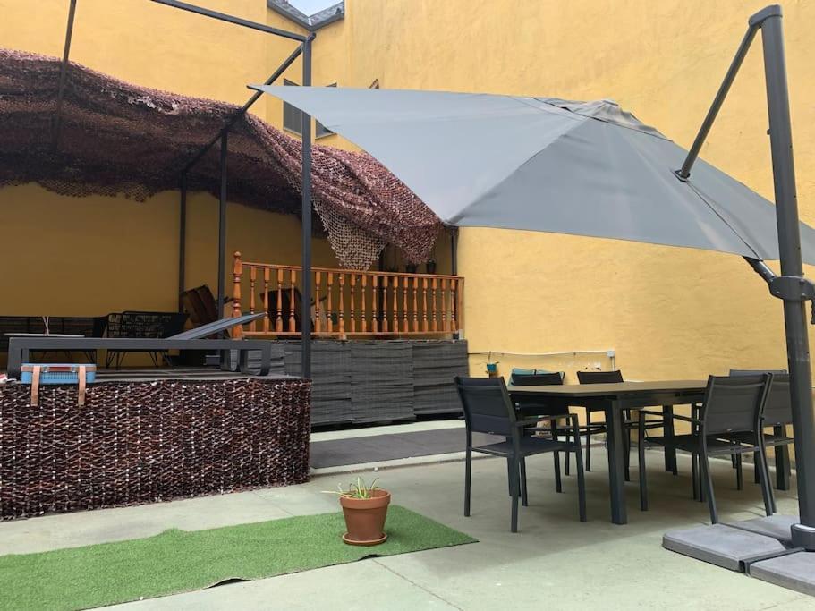Mirador Yellow Door Ponferrada Exterior photo